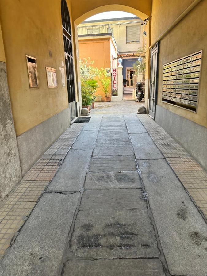 Mercurio 2* Milán